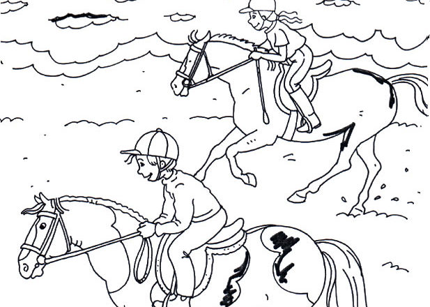 Due ragazzi in escursione a cavallo